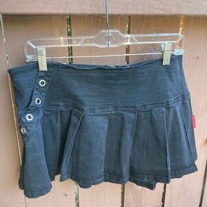 Not perfect Tripp NYC pleated skirt
